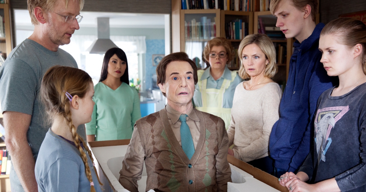 Le devenir homme de la machine : anthropologie robotique et communauté humaine