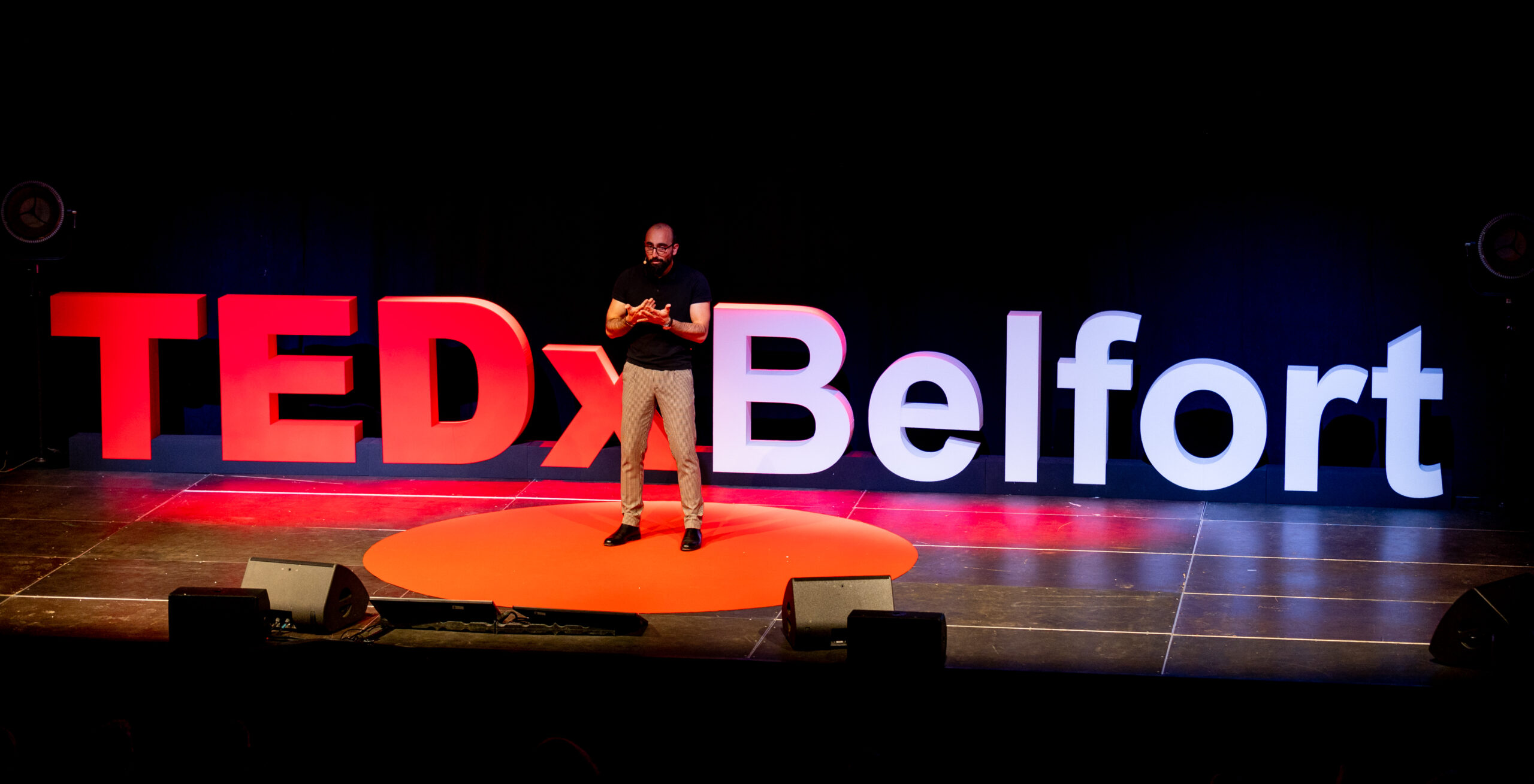 [TEDx] Intelligente, consciente, vivante : l’IA dont vous rêvez !